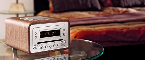 Radio og CD-afspiller med læderindtræk